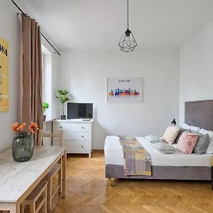  Apartment Chic - Old Town -cel2